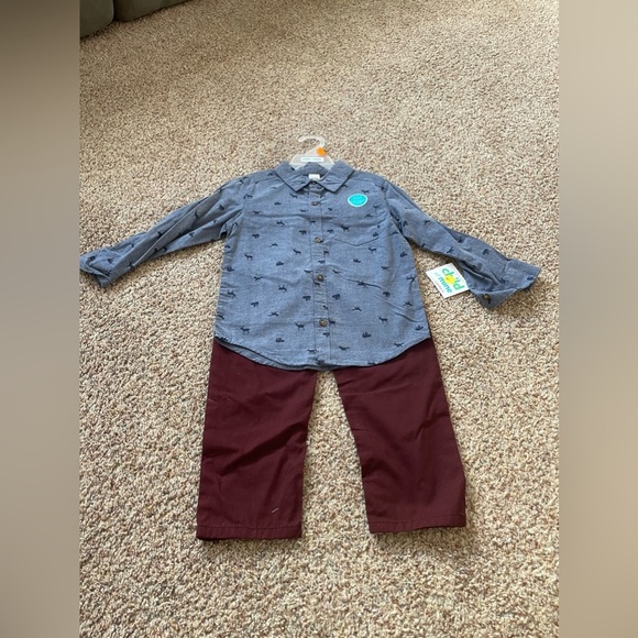 Boys outfit size 4t - Picture 1 of 1